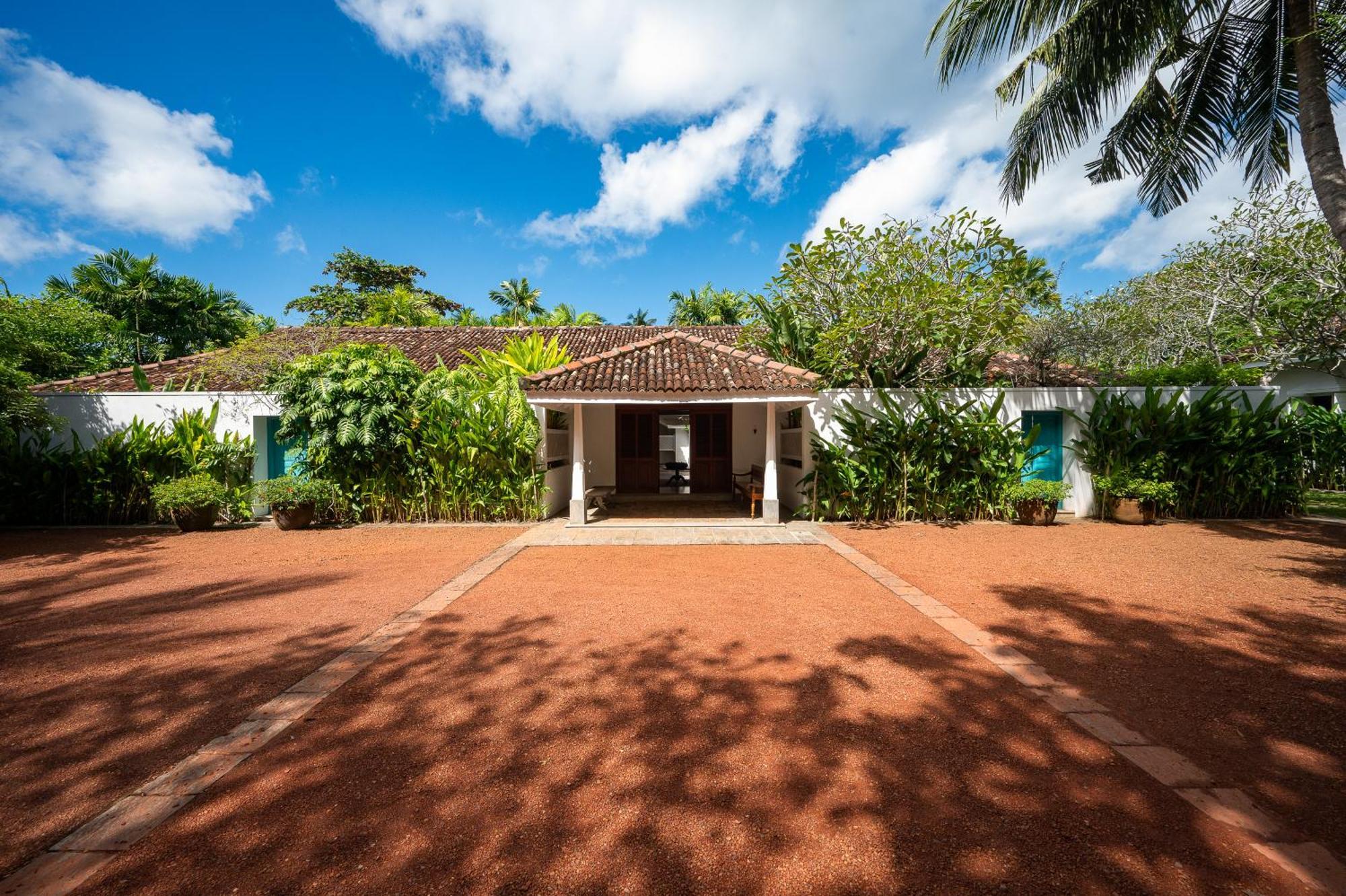 Taru Villas - Rock Villa - Bentota Exterior foto